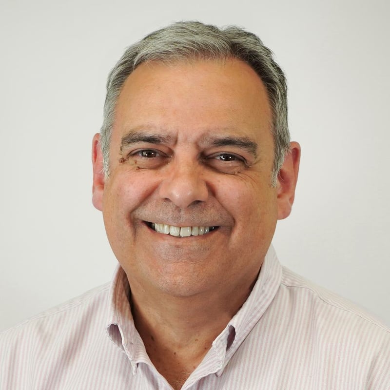 Joe_Espana_Headshot_6